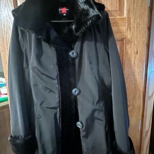 Gallery Black Coat with Fur Trim